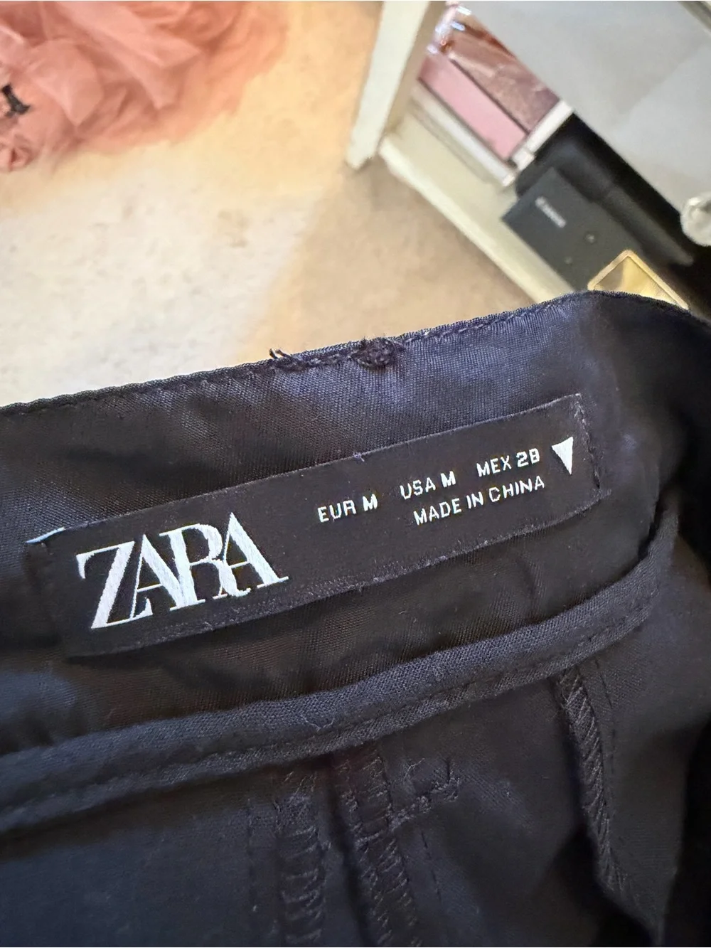 Zara Black Men's Cargo Midi Shorts with Front Zip